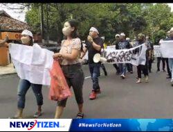 Aliansi LSM dan Media Kab Tuban Serukan Aksi Damai Di KPU Kab Tuban.