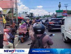 Kapolda Gorontalo Bersama Pejabat Utama Polda Lakukan Pengecekan Arus Lalulintas dalam Perayaan Lebaran Ketupat