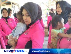 Ketua Bhayangkari Cabang Gorontalo Utara Salurkan Bansos kepada Korban Banjir di Tolinggula