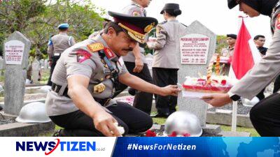 Wakapolri dan PJU Mabes Polri Ziarah dan Tabur Bunga ke TMP Kalibata Menyambut HUT Bhayangkara ke-78