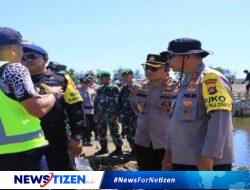 Kapolda Gorontalo Memimpin Proses Evakuasi Pasca Jatuhnya Pesawat SAM Air