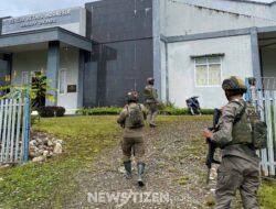 Personel Operasi Damai Cartenz-2025 Amankan Ibadah Minggu di Pegunungan Bintang