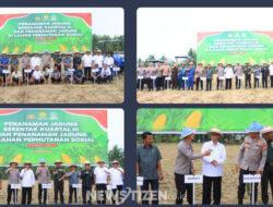 Wakapolda Gorontalo Tunjukkan Komitmen Polri Dukung Ketahanan Pangan Lewat Penanaman Jagung di Bone Bolango