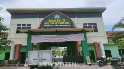 Pungutan MAN 2 Bojonegoro Membengkak, Wali Murid Tertekan: “Dipaksa Bayar Lewat WA Group!”