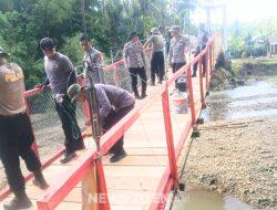 Brimob Polda Gorontalo Lanjutkan Perbaikan Jembatan Gantung Molalahu, Keselamatan Warga Jadi Prioritas